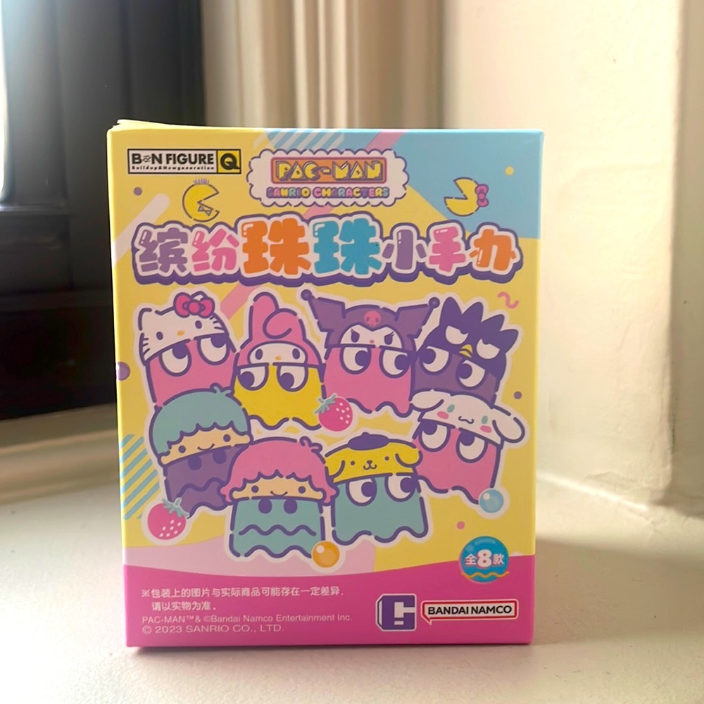 Sanrio pac man blind box (Pompompurin)